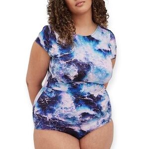Like New Torrid Swim One Piece Waves 1 Short Sleeve